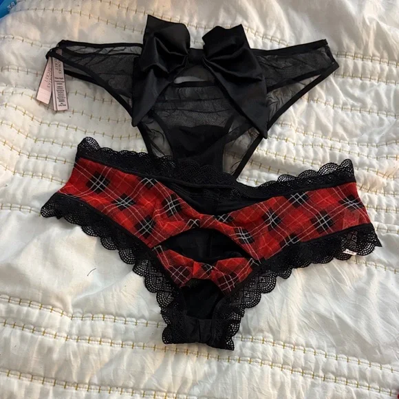 Victoria's Secret Lace Panty Collection - holiday christmas huge bundle - M - Picture 13 of 16